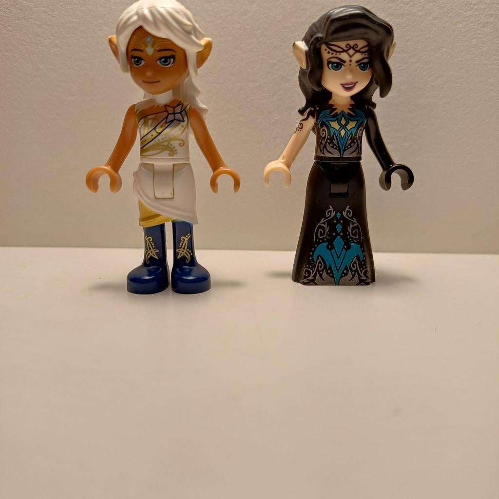 2 lego elves, Ophalen of Verzenden