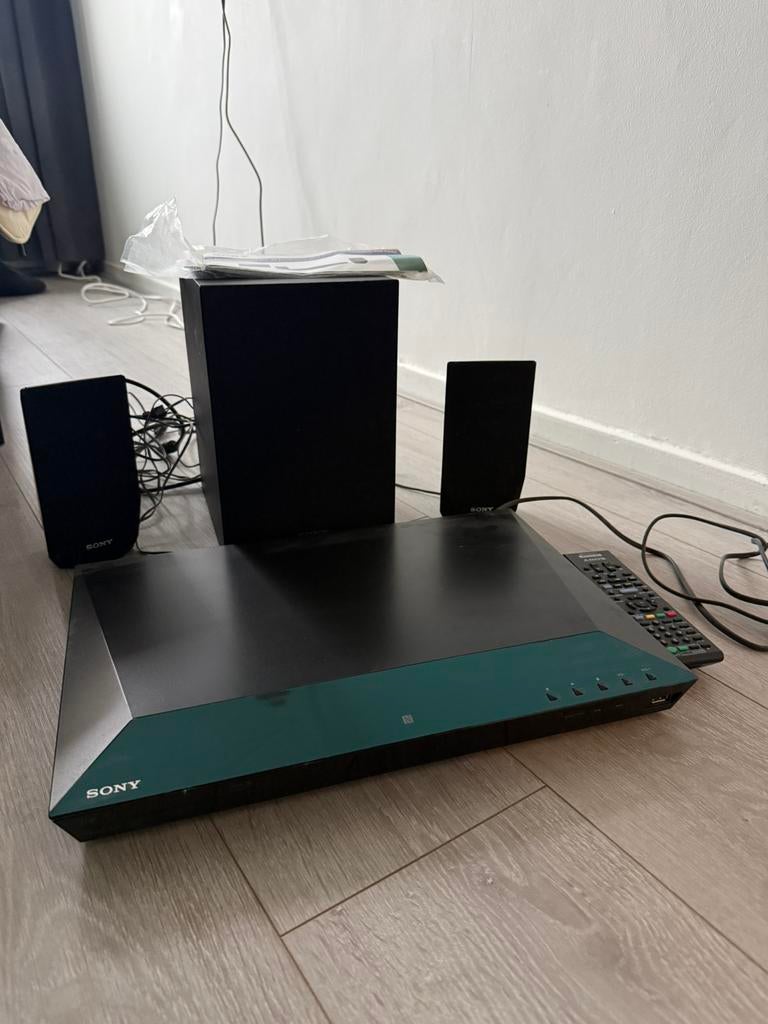 Sony blu-ray disc/dvd home theatre system, Ophalen, Blu-ray-speler, 70 watt of meer, Zo goed als nieuw