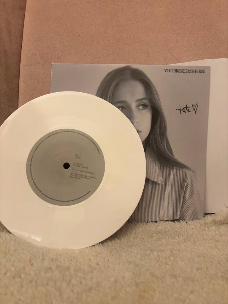 Exclusieve Gesigneerde Tate McRae Vinyl - Limited!, 7 inch, Single, Ophalen of Verzenden, Pop