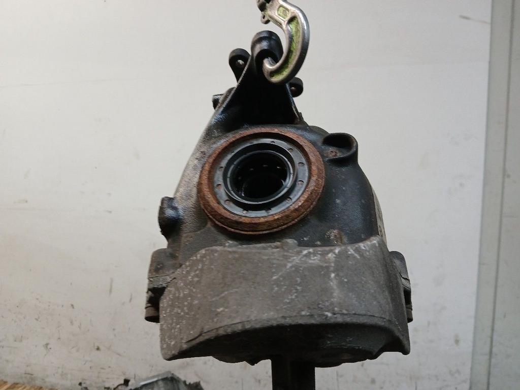 Cardan BMW 1 serie, Onderdelen@venauto.nl, Van der Ven Autorecycling B.V., Gebruikt, Ettenseweg 76, 4706 PB Roosendaal, The Netherlands