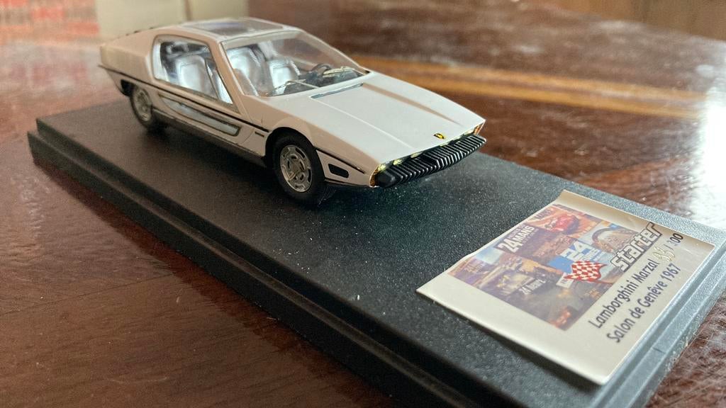 Lamborghini Marzal Provence Moulage 93/300 resin handbouw., Ophalen of Verzenden, Zo goed als nieuw, Auto, Overige merken