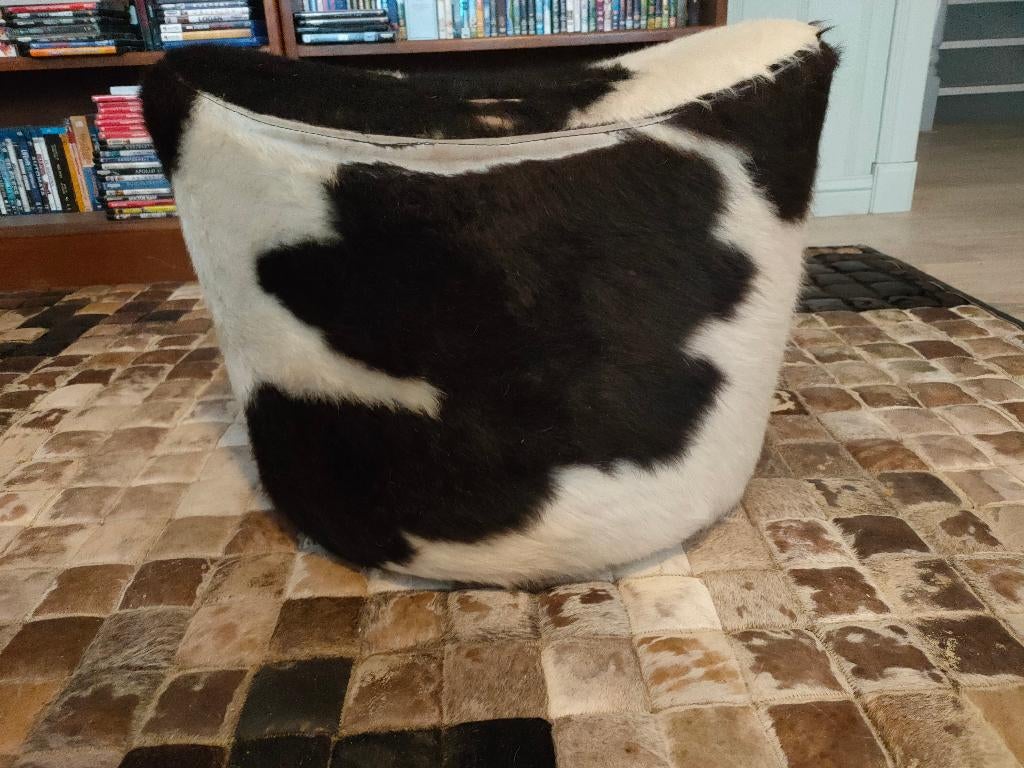 Leren poef, koeienhuid, Ophalen, Gebruikt, Eenpersoons, Minder dan 75 cm