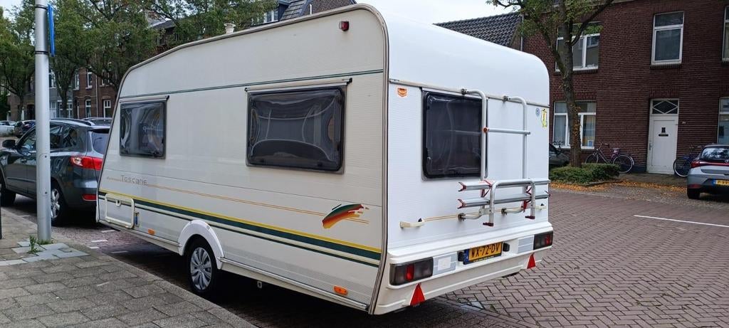 Mooie caravan te koop, Rondzit, 750 - 1000 kg, Particulier, 4 tot 5 meter