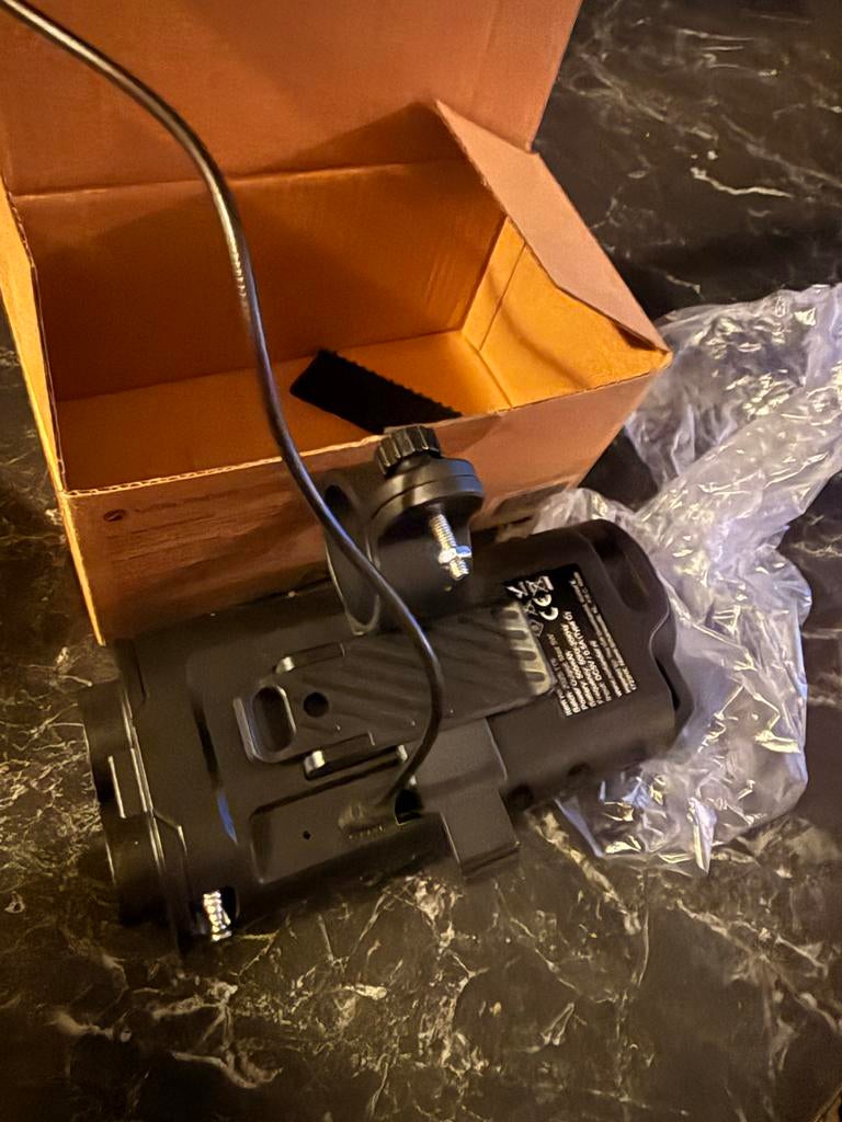 Bluetooth Speaker met Fietslamp - Nieuw!, Fietsen en Brommers, Voorlicht, Nieuw, Ophalen of Verzenden, Oplaadbaar