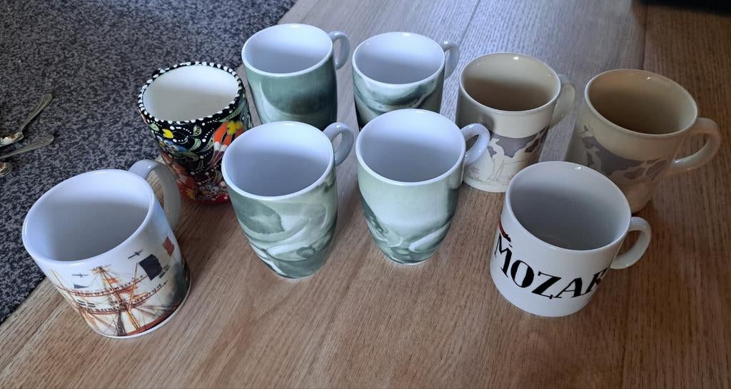 Diverse mokken, Ophalen, Rond, Aardewerk, Minder dan 40 cm