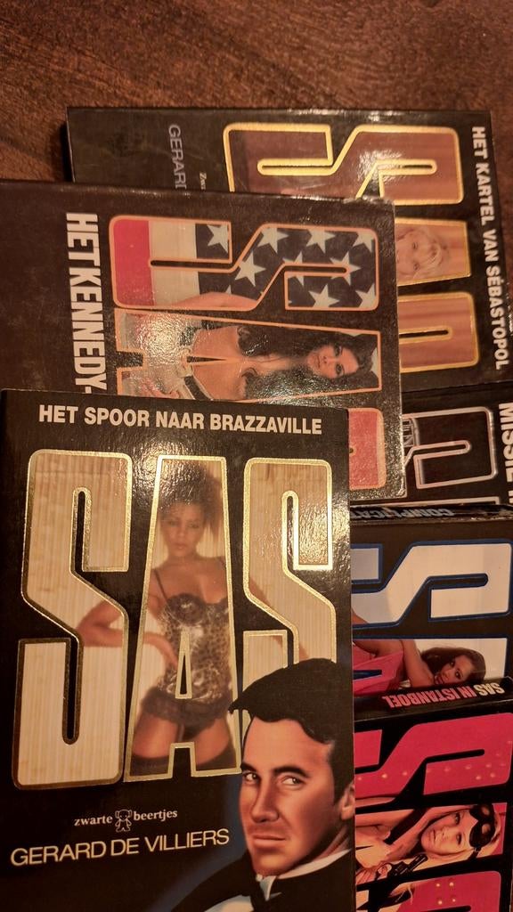 SAS pocket te koop. Zijn in goede staat, Ophalen of Verzenden, Zo goed als nieuw
