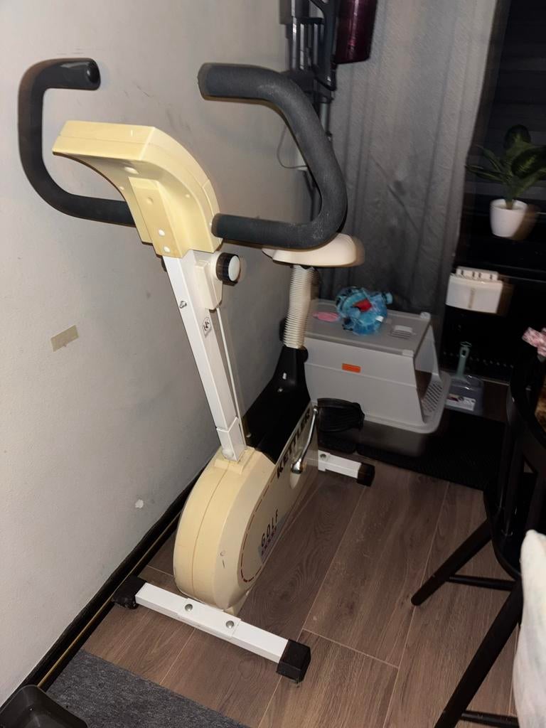 Hometrainer Kettler Golf, Ophalen, Gebruikt, Metaal, Benen