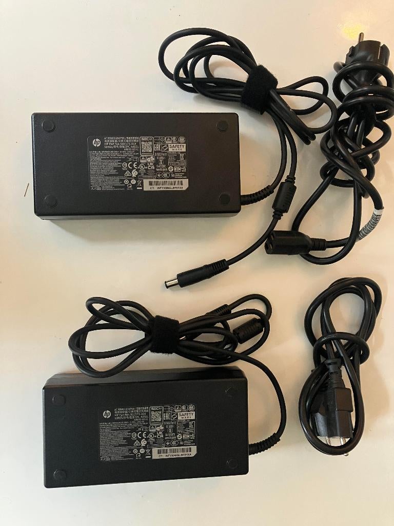 HP 901571-004 originele adapter 180W - 2x, Ophalen, Gebruikt, HP