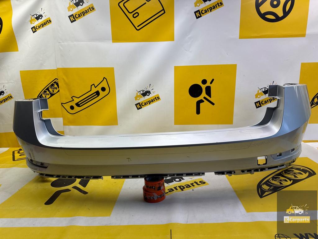 Skoda Superb kombi Achterbumper 3v9807421 bumper, Bumper, Skoda Auto a.s., Gebruikt, Infoline@skoda-auto.cz