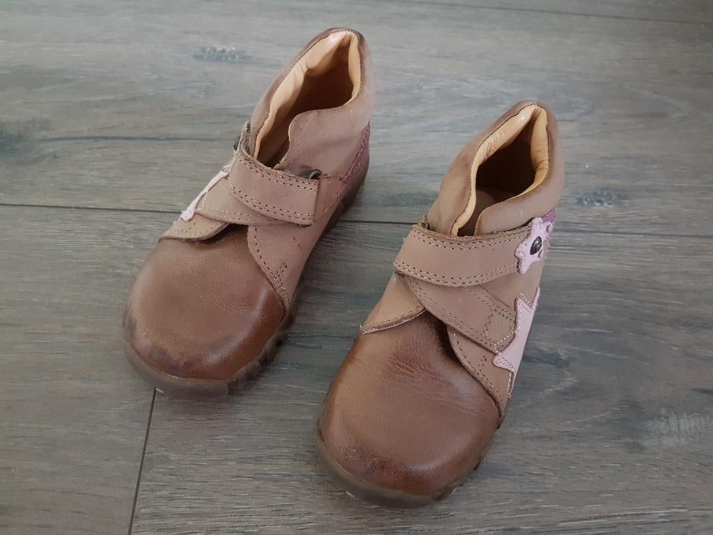 Schoenen voor meisjes -- maat 24 -- Elefanten, Gebruikt, Meisje, Schoenen, Ophalen of Verzenden