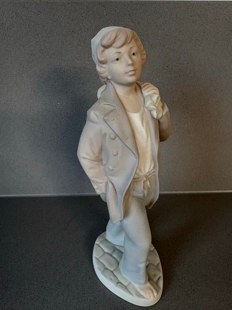 Nao (Llandró) jongen met de knapzak, Verzamelen, Ophalen of Verzenden, Zo goed als nieuw, Mens