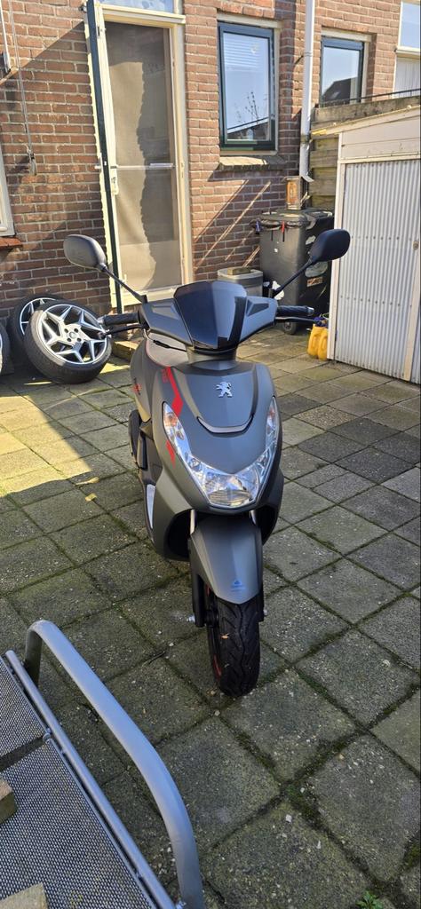 Peugeot Kisbee Snorfiets - Zo goed als nieuw!, Ophalen of Verzenden, Zo goed als nieuw, Maximaal 25 km/u, Overige modellen