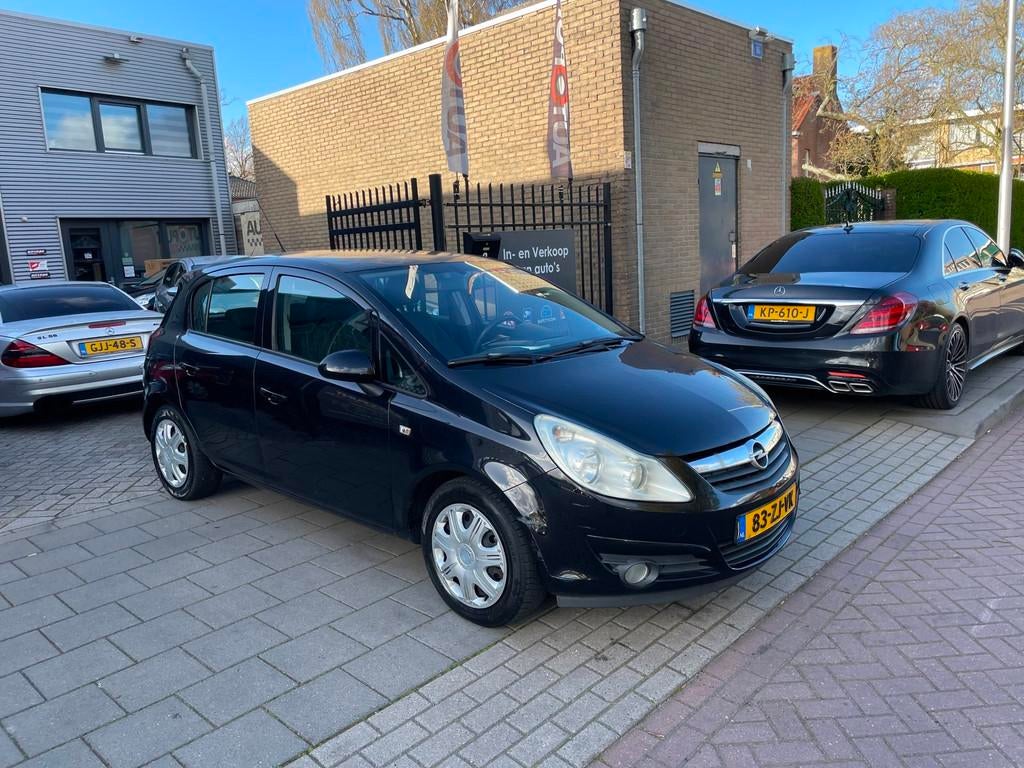 Opel Corsa 1.4-16V Enjoy 2e Eigenaar! Airco NAP APK 1 Jaar, Voorwielaandrijving, 1063 kg, Gebruikt, 4 cilinders