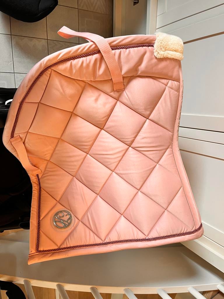 Paardrijdek voor onder zadel, Dieren en Toebehoren, Ophalen, Katoen, Zadeldekje, Zo goed als nieuw