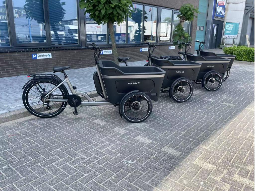 PRIJSDOORBRAAK! Raaks elektrische bakfiets driewieler EPP, Niet ingevuld, 4 kinderen of meer, Huif, Niet ingevuld