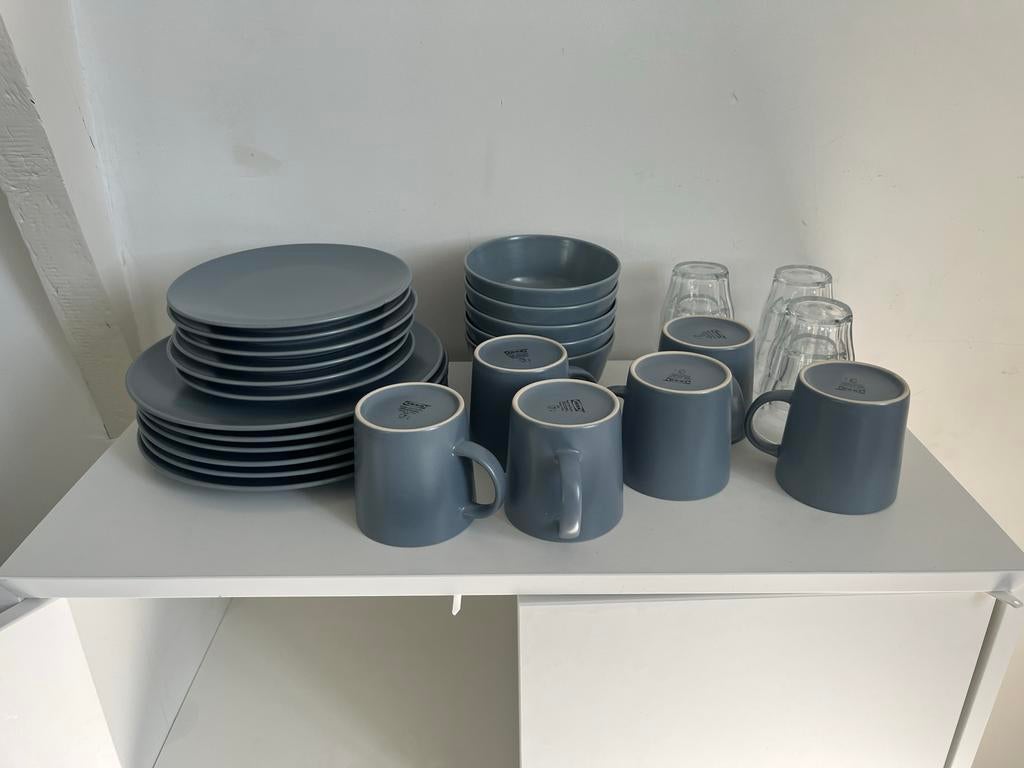 IKEA Servies set voor 6 personen - Zo goed als nieuw, Huis en Inrichting, Keuken | Servies, Ophalen, Keramiek, Zo goed als nieuw