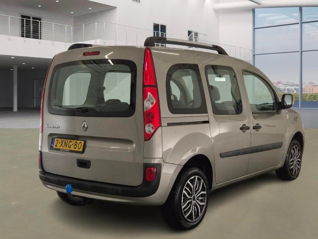 Renault Kangoo Family 1.6-16V Privilège, 1373 kg, Gebruikt, 4 cilinders, Bruin