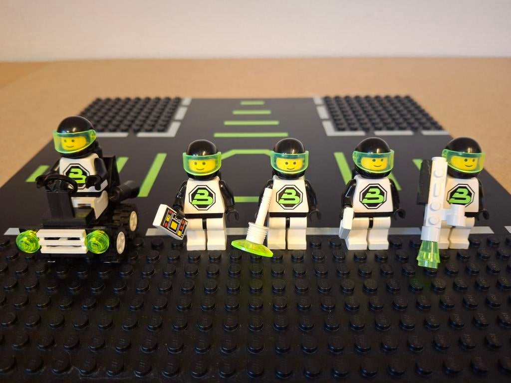 Lego 6988 Alpha Centauri Outpost. Jaren 90 Blacktron Space, Lego, 33 Bath Road, Slough, UK, Lego, Ophalen of Verzenden