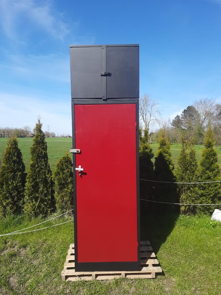 Zeer nette en grote zadelkast, Dieren en Toebehoren, Paarden en Pony's | Overige Paardenspullen, Ophalen