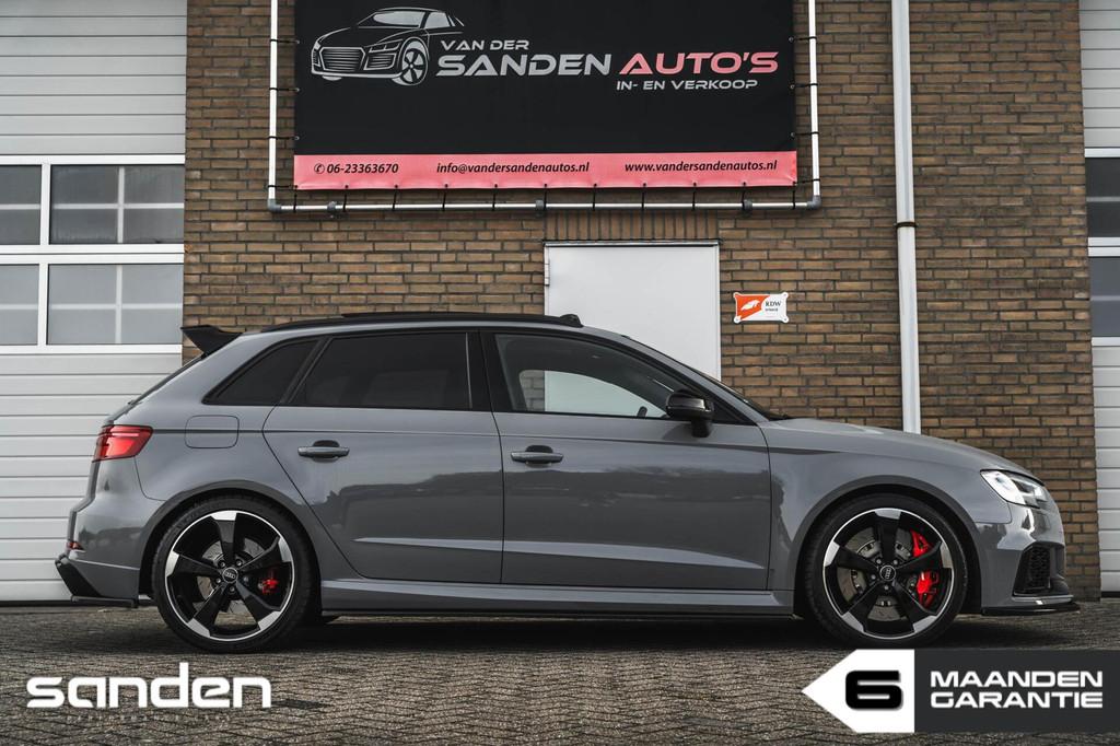 Audi RS3 2.5 TFSI quattro|Pano|78dkm|RS seats|RacingLine|B&O, Automaat, RS3, 1505 kg, Leder