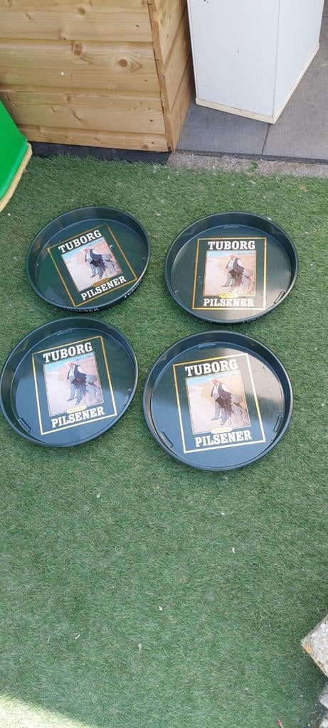 4 Tuborg Pilsener dienbladen - Vintage bier memorabilia, Verzamelen, Ophalen of Verzenden, Gebruikt, Overige typen, Overige merken