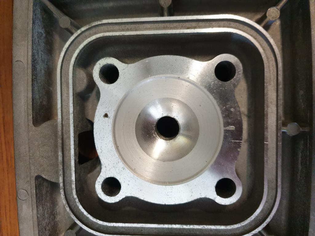 Cilinderkop ks 80 110 cc., Ophalen of Verzenden, Nieuw, Cilinder