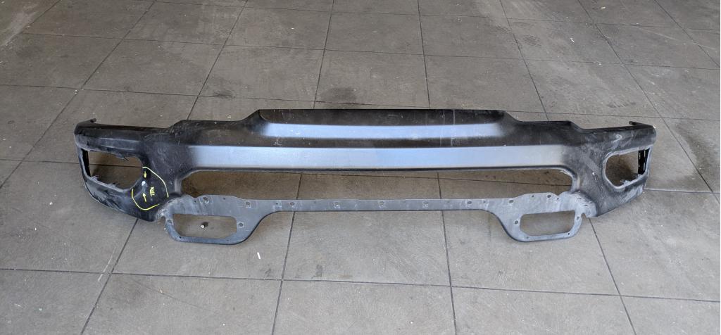 Dodge Ram TRX voorbumper 2021-2025, Gebruikt, PO Box 21-8004 | Auburn Hills, MI 48321-8004, Ophalen of Verzenden, Dodge
