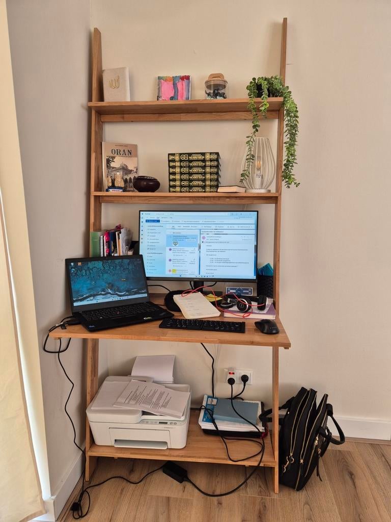 Wandbureau met opbergplanken, Huis en Inrichting, Bureaus, Ophalen of Verzenden, Zo goed als nieuw