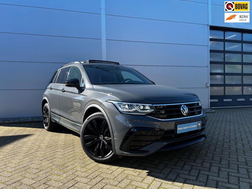 Volkswagen Tiguan eHybrid|R-Line|245PK|CarPlay|Pano, Stof, Gebruikt, 4 cilinders, Bedrijf