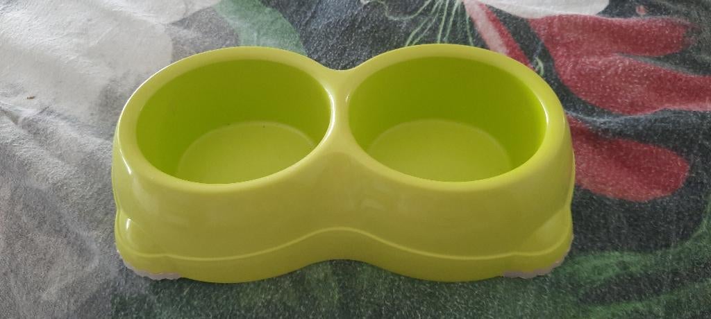 voer- en drinkbak voor een poes - groen, Ophalen of Verzenden, Zo goed als nieuw