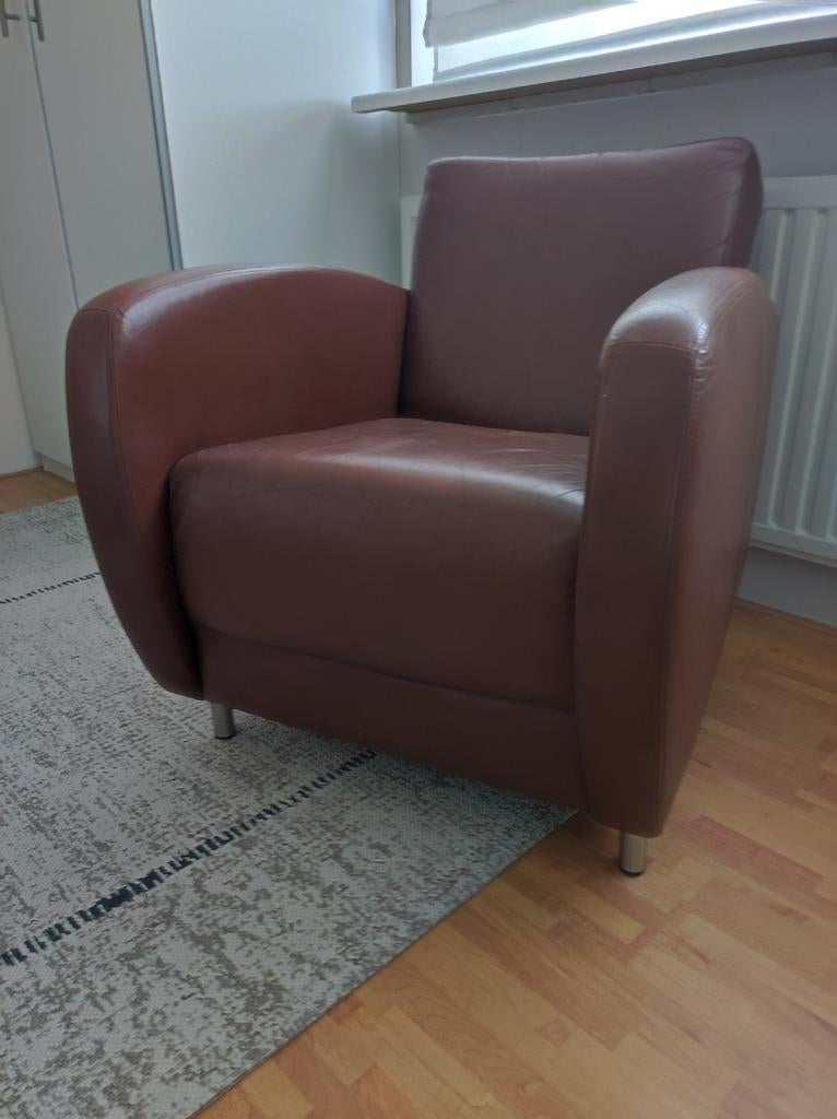2 Bruine Lederen Fauteuils in Goede Staat, Ophalen, Gebruikt, 75 tot 100 cm, Modern