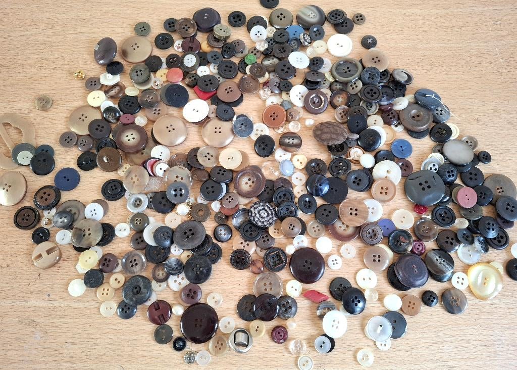 Verzameling knopen, Verzenden