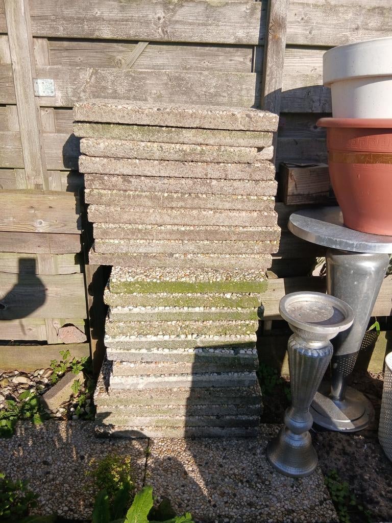 Zware Grind tuintegels  30x, Tuin en Terras, Tuinvazen, Ophalen of Verzenden, Gebruikt