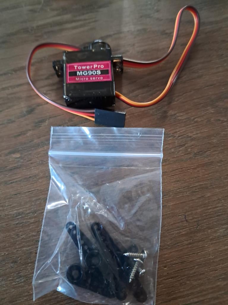 SERVO TOWER PRO MG90S MICRO SERVO, Ophalen of Verzenden, Nieuw
