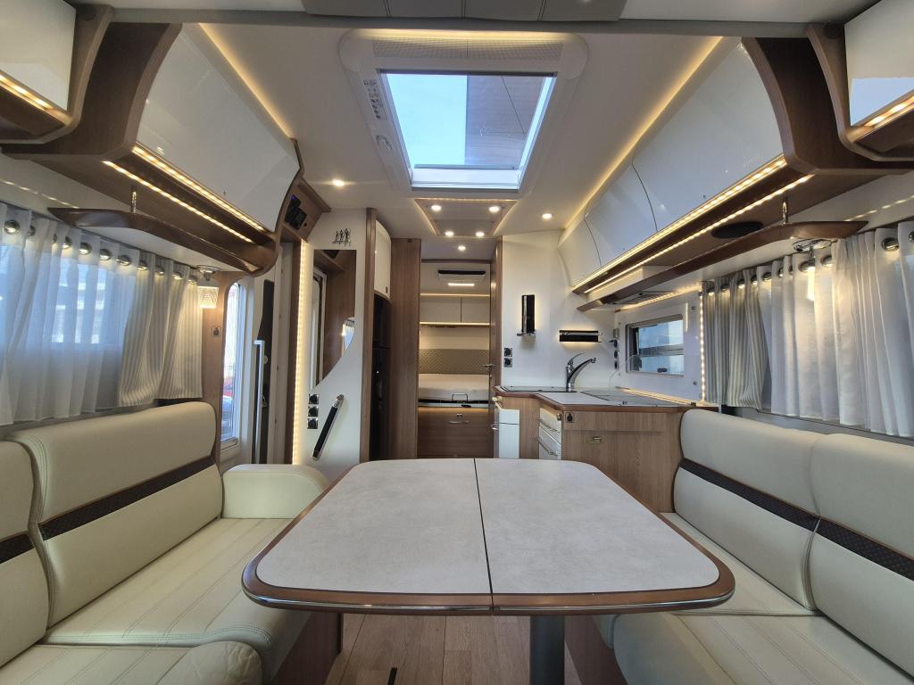 Rapido Distinction 96 M Premium Edition Automaat, Caravans en Kamperen, Campers, Ringverwarming, Fiat, Diesel, Rapido