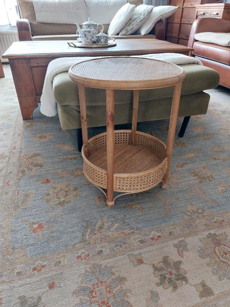 Rotan tafeltje, Huis en Inrichting, Tafels | Bijzettafels, Ophalen, Rond, Minder dan 55 cm, 45 tot 60 cm