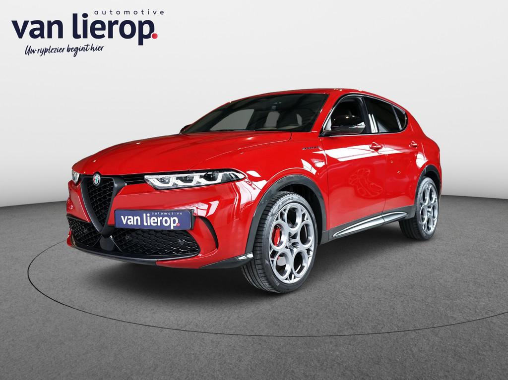 Alfa Romeo Tonale 1.5T Hybrid Edizione Speciale | TREKHAAK, Gebruikt, Zwart, 4 cilinders, Alcantara