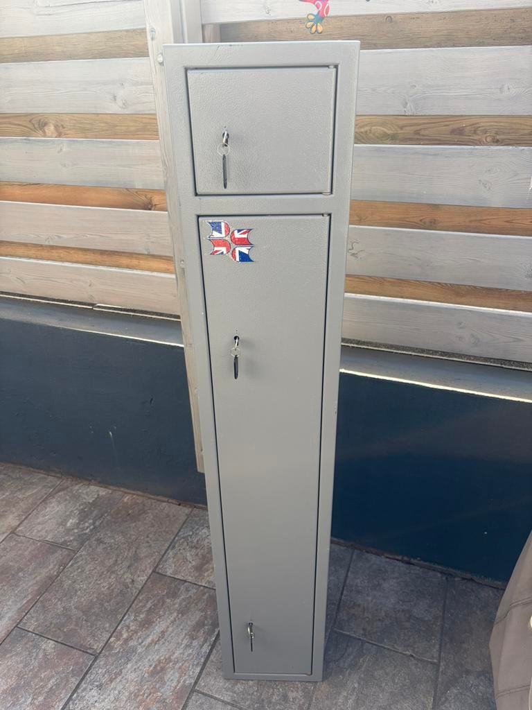 Brattonsound wapenkluis - 5 geweren - los munitievak, Huis en Inrichting, Ophalen, Zo goed als nieuw, Brandkast