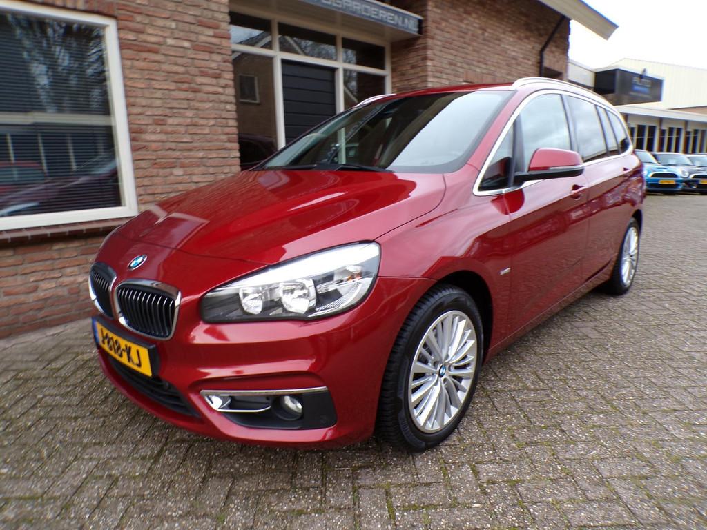 BMW 2-serie Gran Tourer 218d Automaat / Leder / Navi / Panor, Auto's, BMW, 136 pk, 4 cilinders, 2-Serie Gran Tourer, 23 km/l