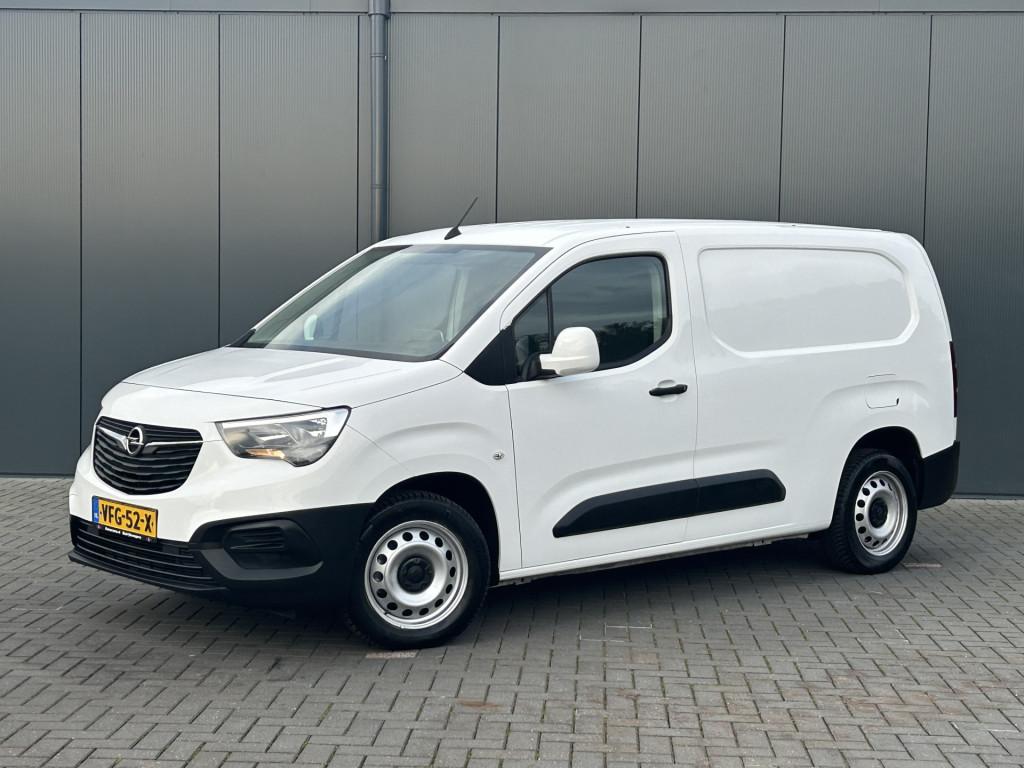 Opel Combo 1.5D 102 PK / L2H1 / 1e EIG / GLOBELYST INRICHTIN, Voorwielaandrijving, 730 kg, Gebruikt, Euro 6