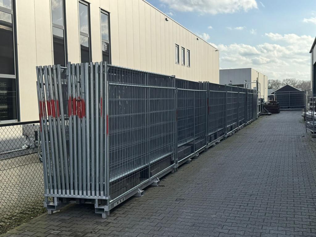 Bouw / dranghekken te huur, Diensten en Vakmensen