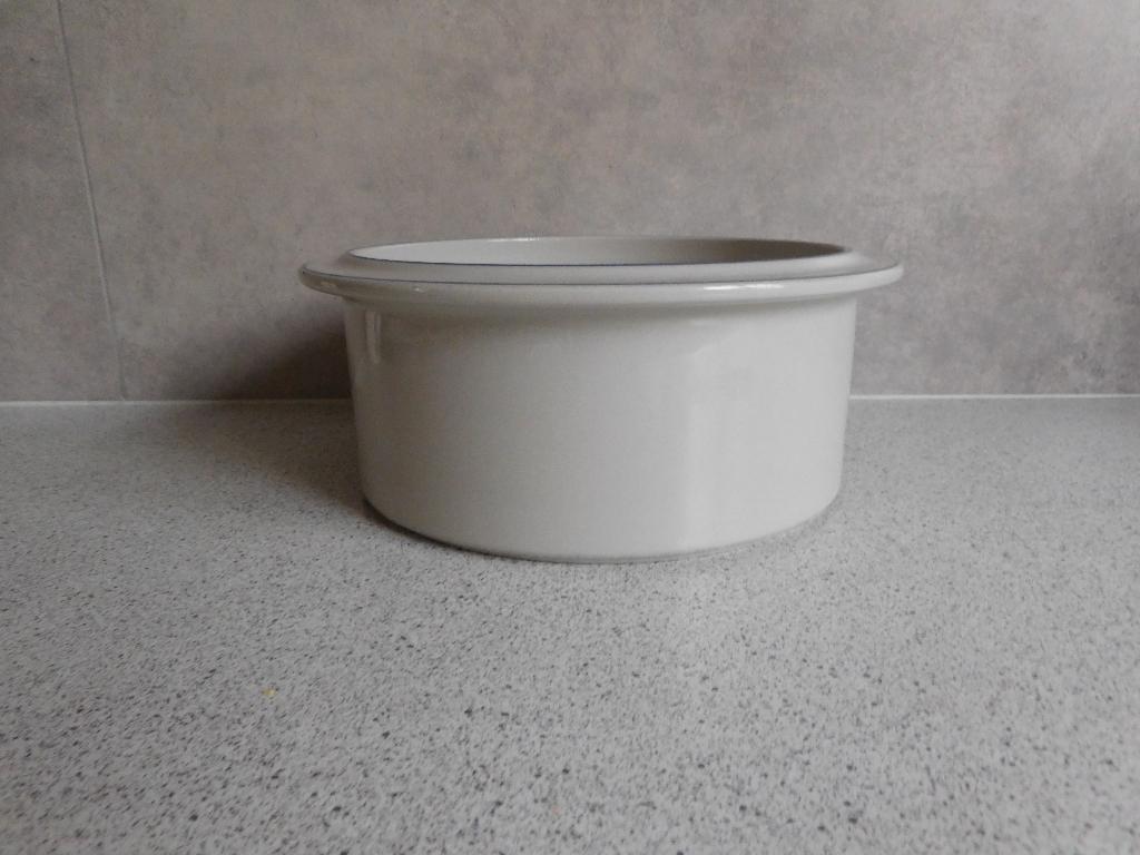 Schaal 9,5x23 cm. Richard Lindh Saimaa Arabia Finland, Antiek en Kunst, Ophalen of Verzenden