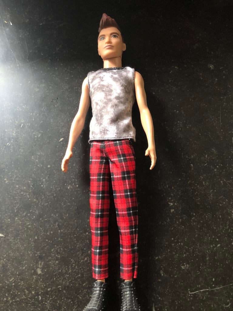 Barbie fashionistas punky ken mattel 2017, Ophalen, Zo goed als nieuw, Fashion Doll