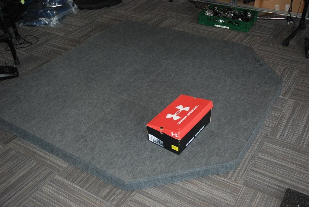 Thomann Drumnoise eliminator podium 190x190cm  <26260404>, Ophalen, Gebruikt, Thomann, .