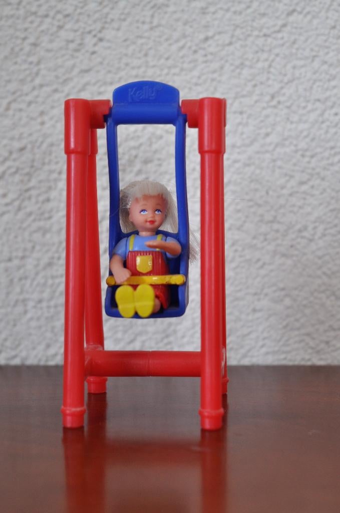 Barbie Zusje Pop Kelly Schommel 10 cm, Ophalen of Verzenden, Pop