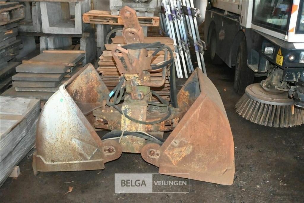 Knijperbak,laadbak, grondknijper,, Ophalen, Gebruikt