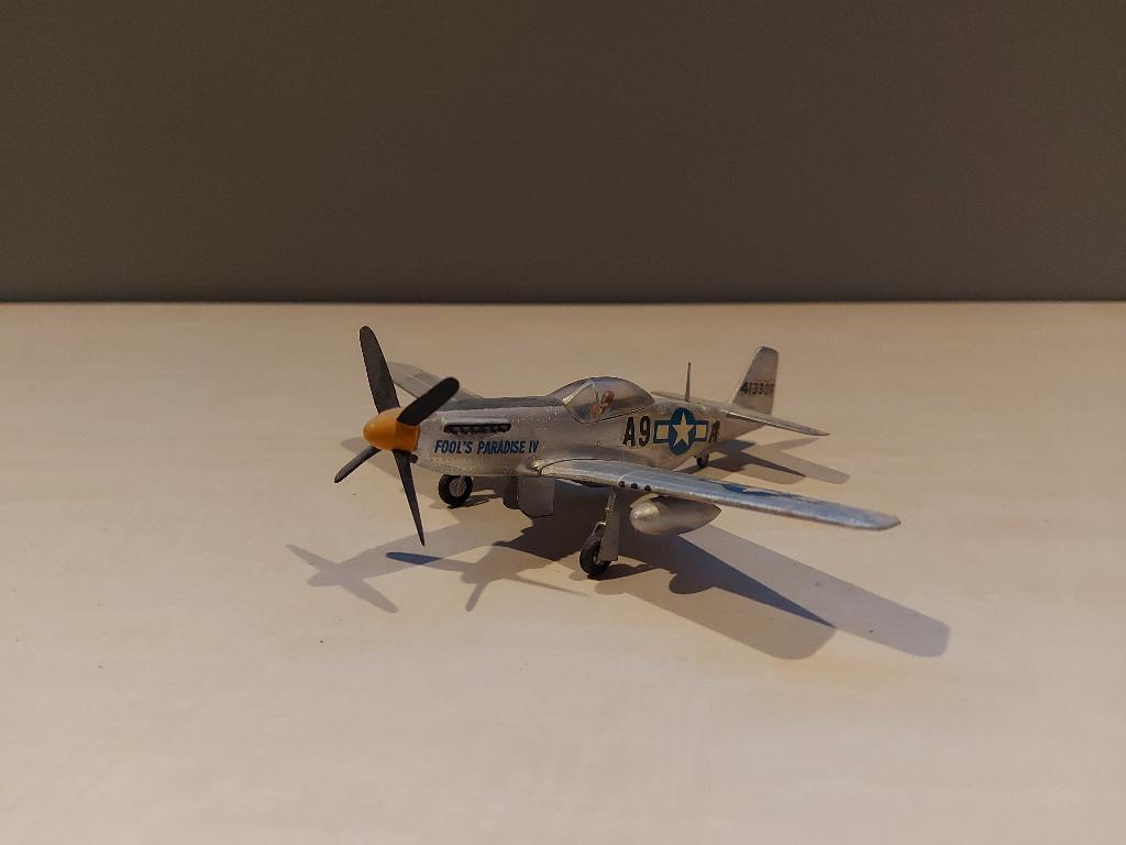 Plastic model van een P-51D Mustang schaal 1/72 (M56), Ophalen, Gebruikt, Schaalmodel