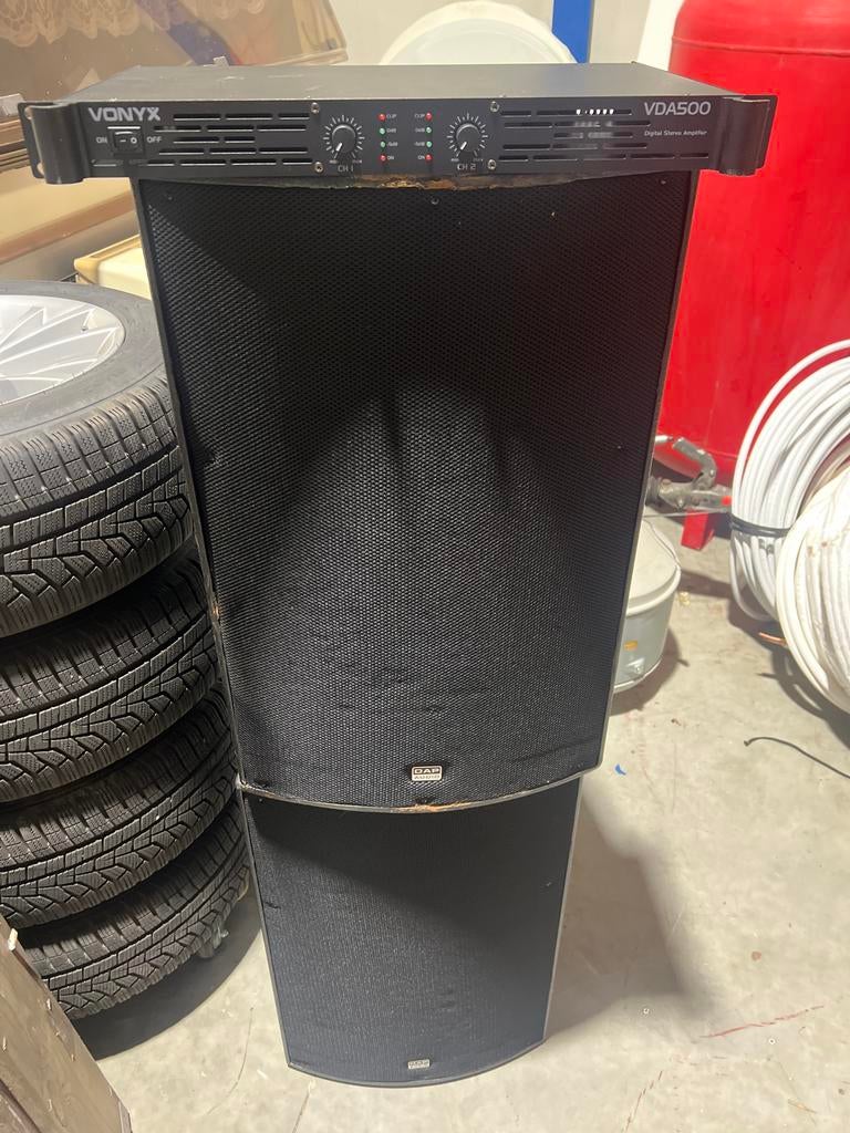 DAP Audio DRX-15 Speaker Set met Vonyx VDA500 Versterker, Overige merken, Gebruikt, Ophalen of Verzenden, 120 watt of meer