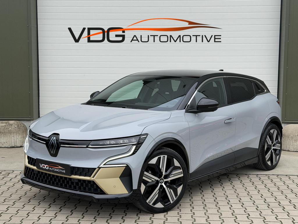 Renault Megane E-Tech EV60 Optimum Charge 220 Iconic / SOH 9, 900 kg, Lichtsensor, Hatchback, Mégane