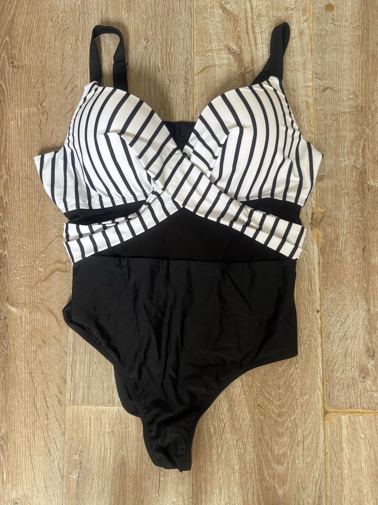 Nieuw badpak zwart wit gestreept XXL Cup E, Ophalen of Verzenden, Nieuw, Zwart, Badpak